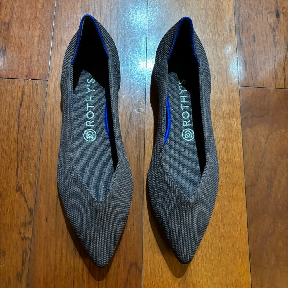 EUC The Point Rothys